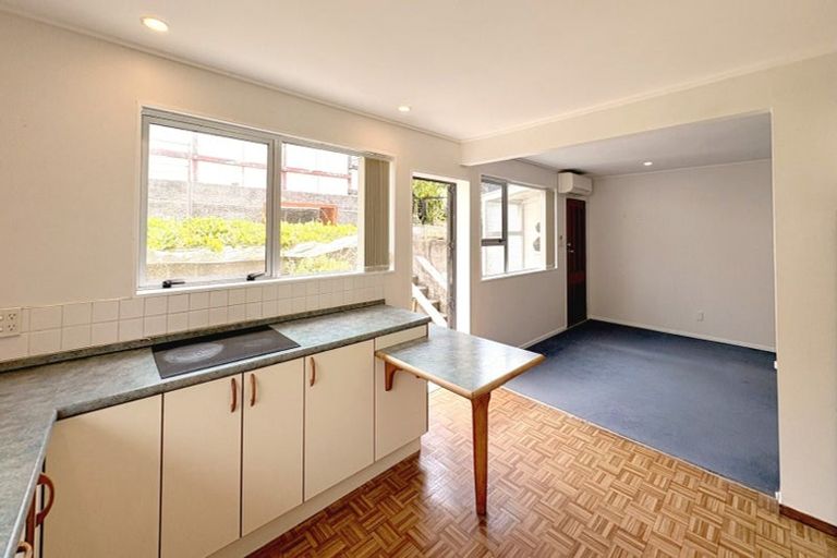 Photo of property in 20 Lavaud Street, Berhampore, Wellington, 6023