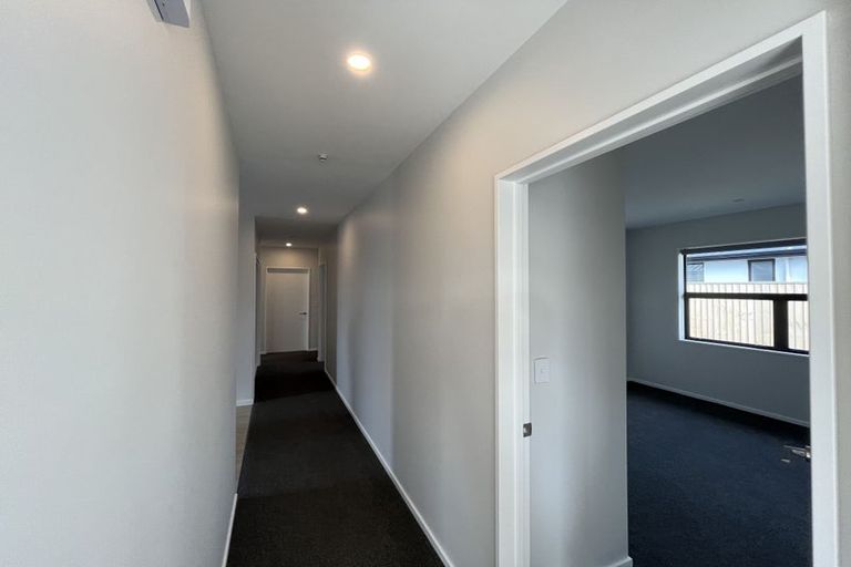 Photo of property in 58 Whitburn Avenue, Halswell, Christchurch, 8025