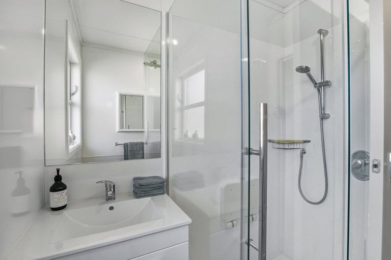 Photo of property in 41 Toru Road, Paraparaumu Beach, Paraparaumu, 5032