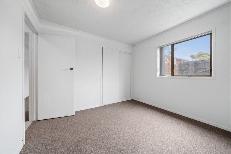 Photo of property in 12b Bronte Place, Whalers Gate, New Plymouth, 4310