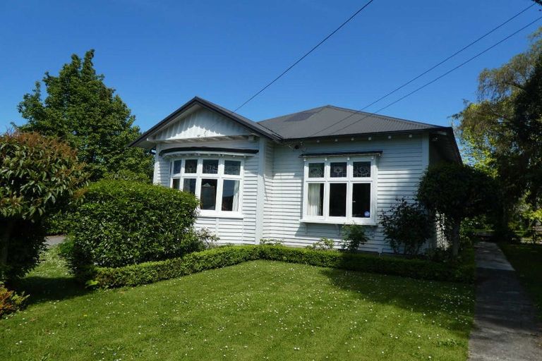 Photo of property in 15 Lindsay Street, St Albans, Christchurch, 8014