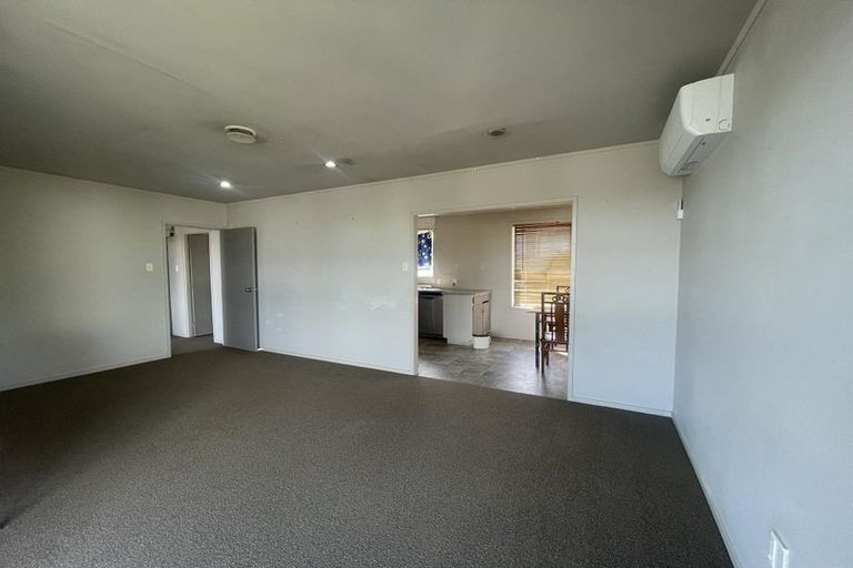 Photo of property in 49 Walworth Avenue, Pakuranga Heights, Auckland, 2010