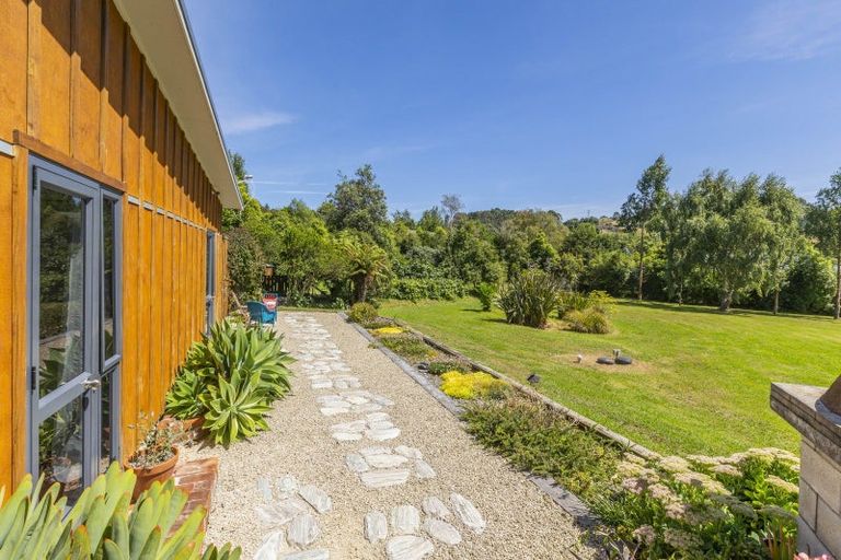 Photo of property in 45 Mahaki Road, Nikau Valley, Paraparaumu, 5032