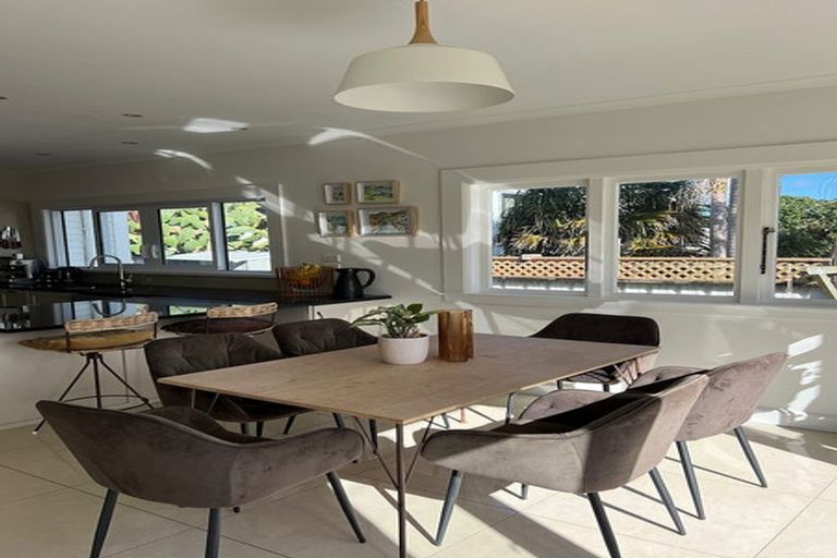 Photo of property in 109 Clemow Road, Fitzroy, New Plymouth, 4312