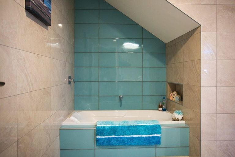 Photo of property in 58 Leeward Drive, Whitianga, 3510