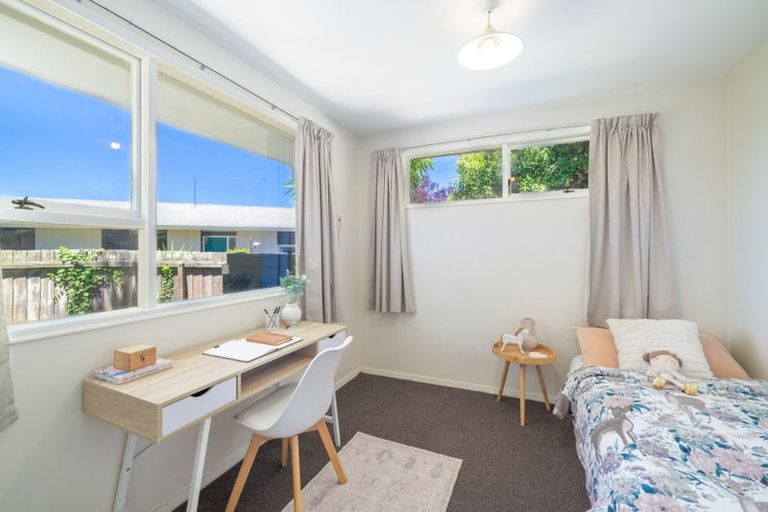 Photo of property in 89 Oakhampton Street, Hornby, Christchurch, 8042