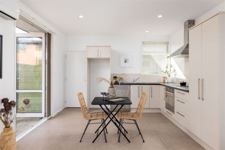 Photo of property in 20a George Street, Riccarton, Christchurch, 8041