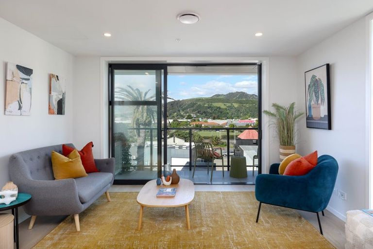 Photo of property in 71 Haven Road, Nelson, 7010