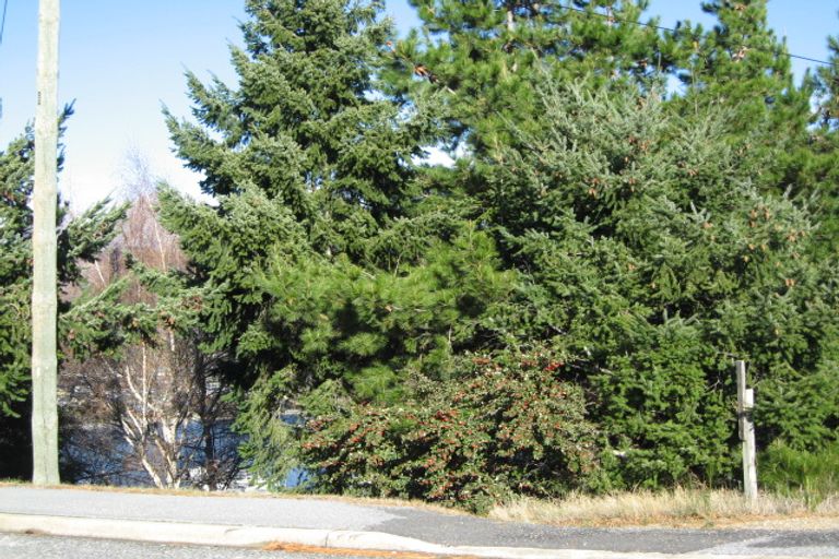 Photo of property in 96-98 Lismore Street, Wanaka, 9305