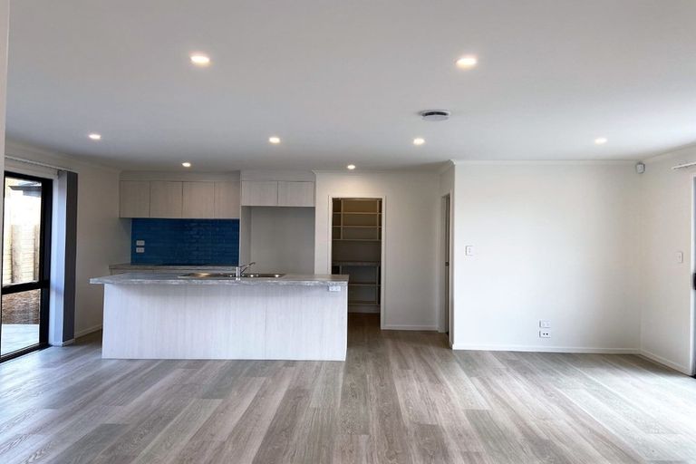 Photo of property in 17 Maui Place, Te Kamo, Whangarei, 0112