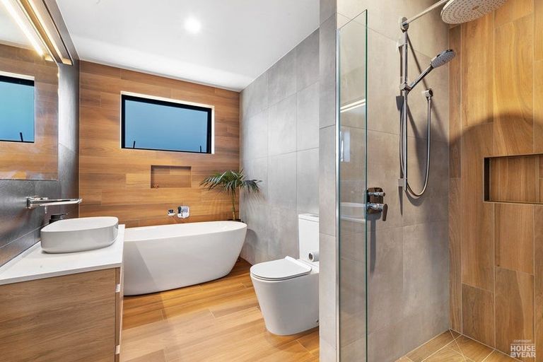 Photo of property in 53 George Fyfe Way, Wakefield, 7025