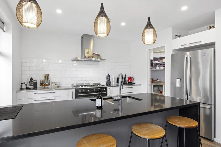 Photo of property in 71 Aviemore Drive, Marshland, Christchurch, 8083