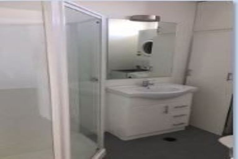 Photo of property in 2/60 Stanmore Road, Linwood, Christchurch, 8011