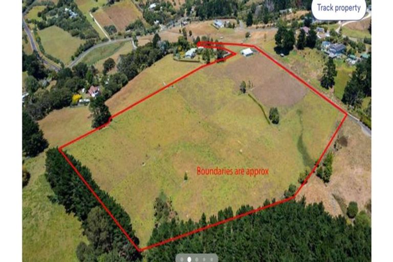Photo of property in 51 Anzac Valley Road, Waitakere, Auckland, 0816