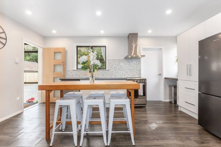 Photo of property in 18 Dover Road, Wainuiomata, Lower Hutt, 5014