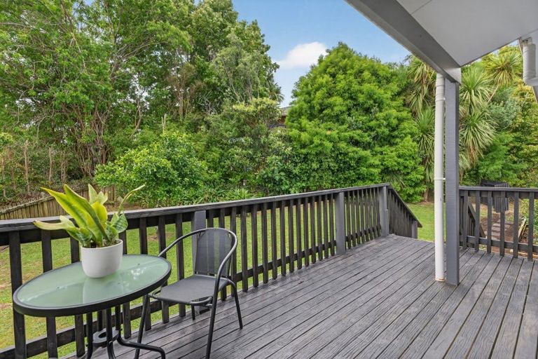 Photo of property in 22 Bay Vista Drive, Red Beach, 0932