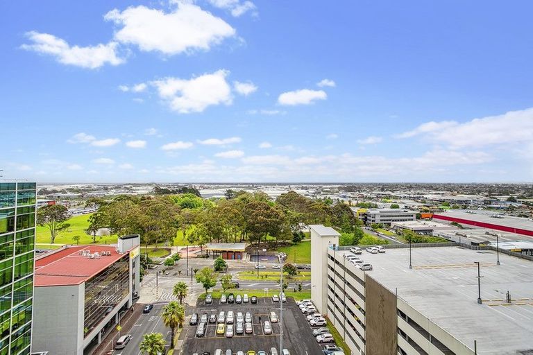 Photo of property in 1109/17 Osterley Way, Manukau, Auckland, 2104