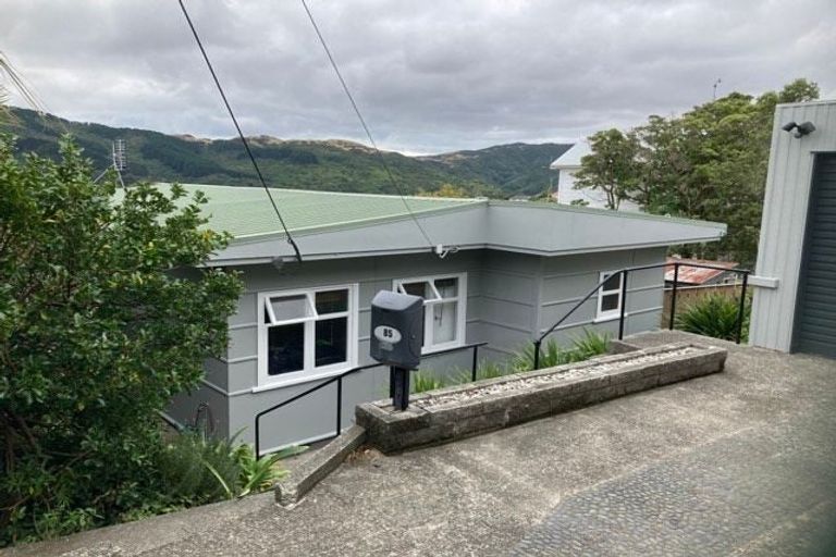 Photo of property in 85 Harbour View Road, Northland, Wellington, 6012