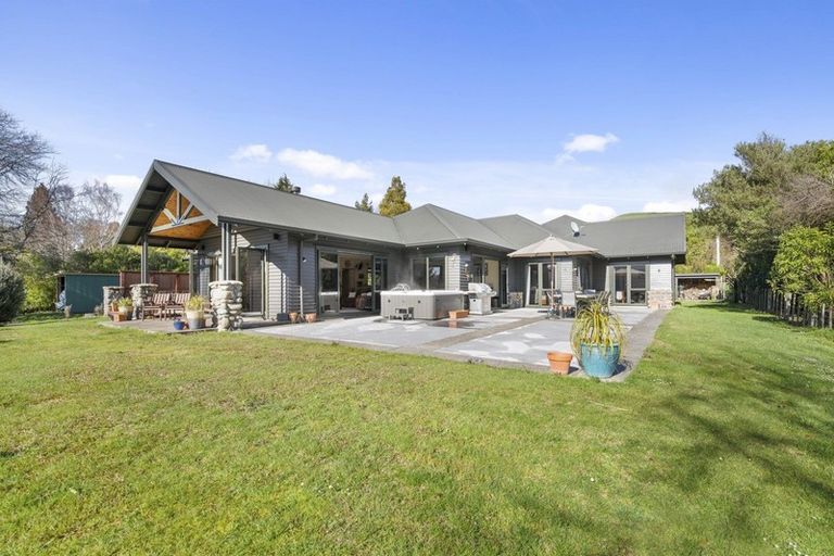 Photo of property in 297 Spencer Road, Lake Tarawera, Rotorua, 3076