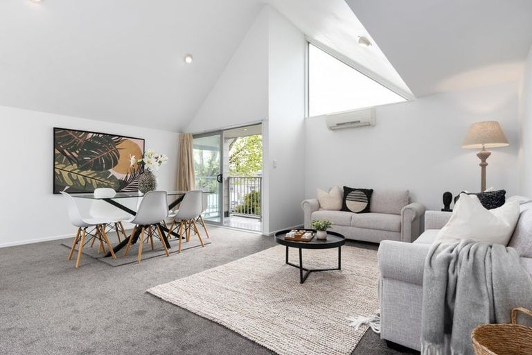 Photo of property in 1/1010 Colombo Street, St Albans, Christchurch, 8014