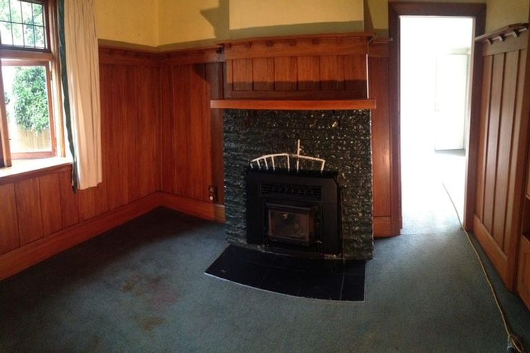 Photo of property in 37 Lyndon Street, Riccarton, Christchurch, 8041