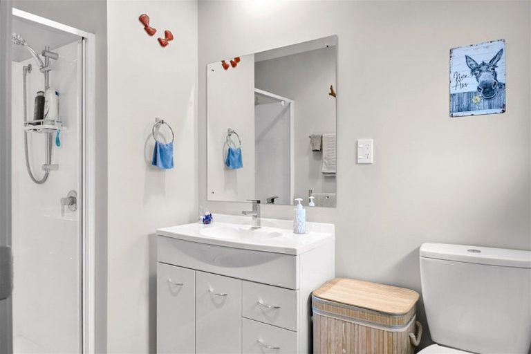 Photo of property in 53 Domett Street, Westport, 7825