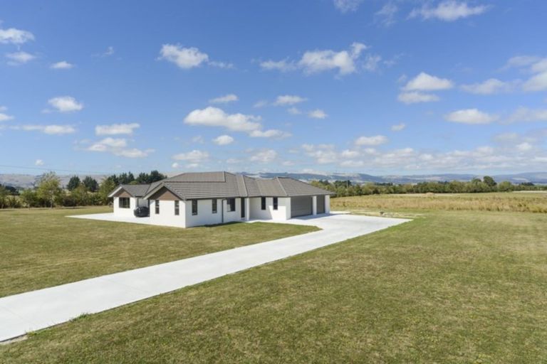 Photo of property in 7 Hartwell Drive, Kelvin Grove, Palmerston North, 4470