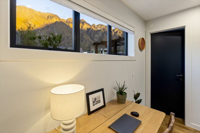 Photo of property in 97 Spur Ridge Rise, Jacks Point, 9371