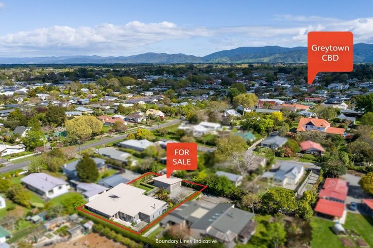 Photo of property in 1b Horton Street, Greytown, 5712