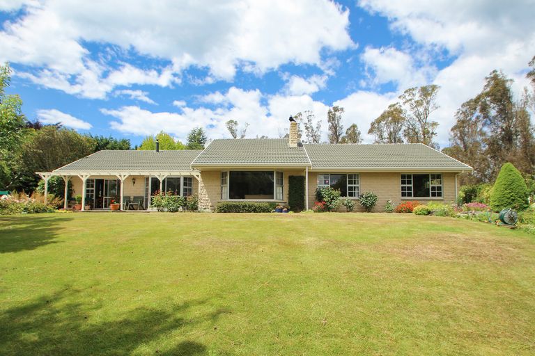 Photo of property in 243 Homestead Road, Weston, Oamaru, 9491