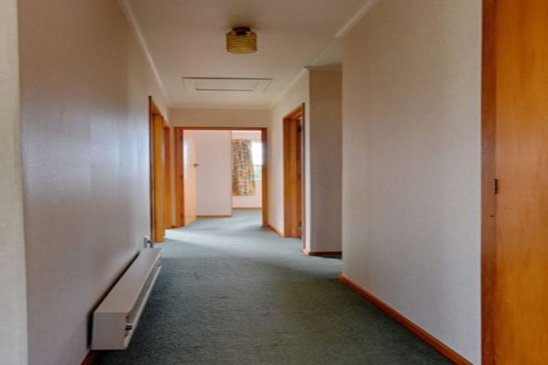 Photo of property in 19 Vera Street, Gore, 9710