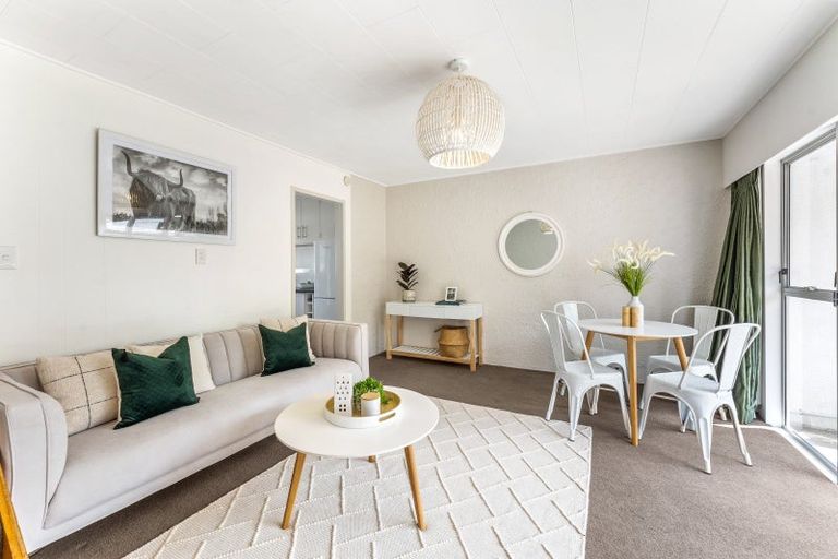 Photo of property in 8f3- Tawai Street, Trentham, Upper Hutt, 5018
