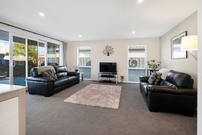 Photo of property in 25 Waituna Street, Pegasus, 7612