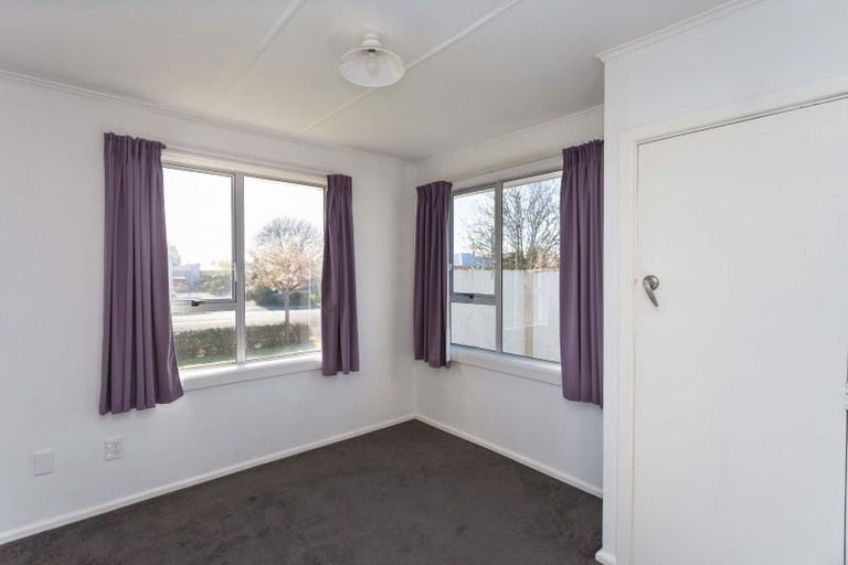 Photo of property in 9 Kissel Street, Templeton, Christchurch, 8042