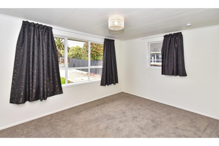 Photo of property in 10 Hamill Road, Otara, Auckland, 2023