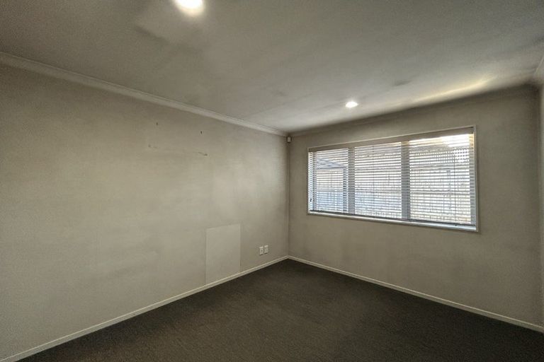 Photo of property in 19 Springcrest Drive, Karaka, Papakura, 2113