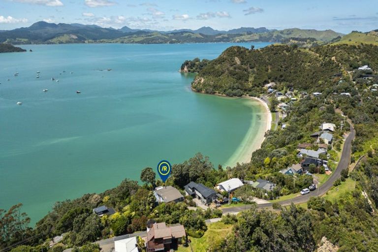 Photo of property in 1999 Wyuna Bay Road, Wyuna Bay, Coromandel, 3581