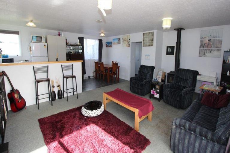 Photo of property in 7a Standish Street, Inglewood, 4330