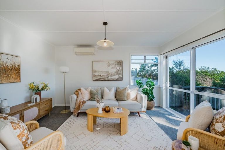 Photo of property in 55 Aorangi Road, Paraparaumu, 5032