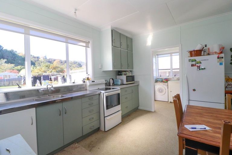 Photo of property in 206 Kuranui Street, Thames, 3500