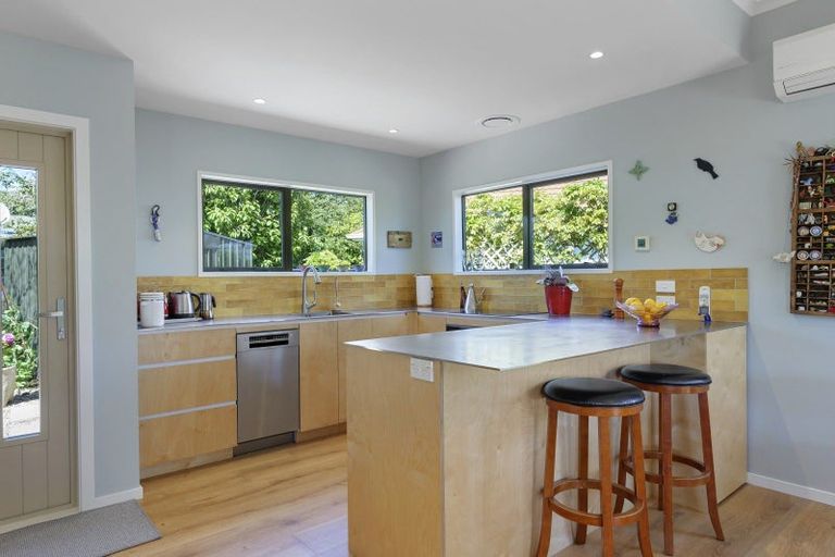 Photo of property in 3/63 Beachville Road, Redcliffs, Christchurch, 8081