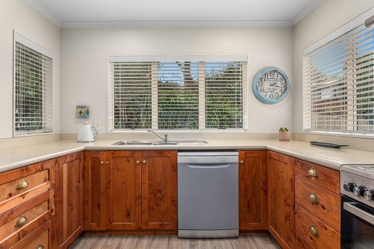 Photo of property in 22 Appleby Rise, Whakatane, 3120