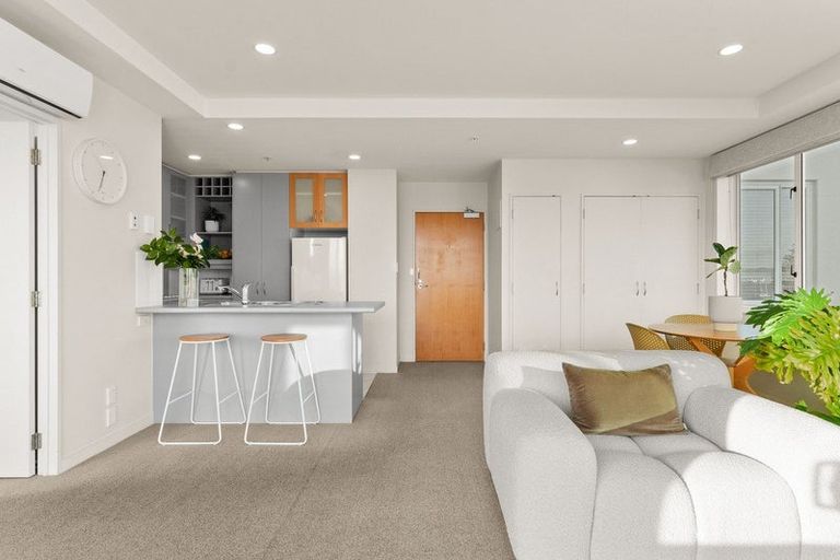 Photo of property in 33/12 Maunganui Road, Mount Maunganui, 3116