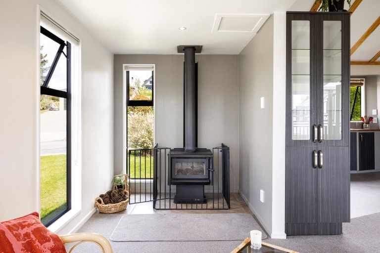 Photo of property in 3 Barbara Hay Street, Lake Tekapo, 7999