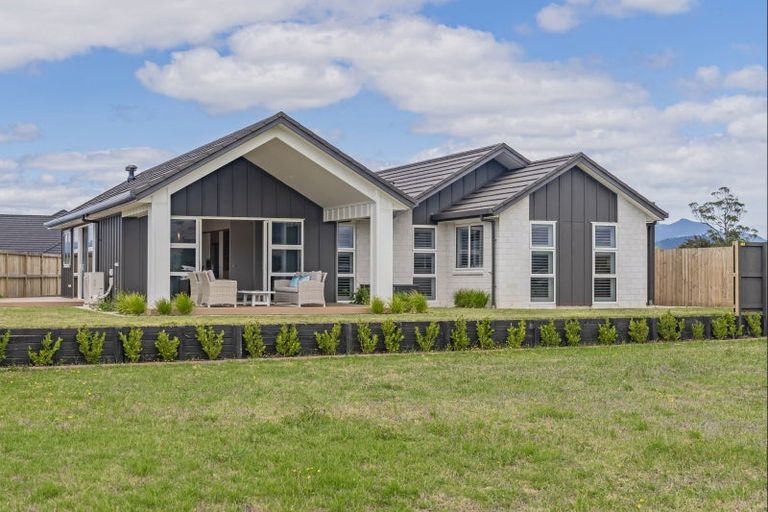 Photo of property in 5 Onerere Drive, Whitianga, 3510