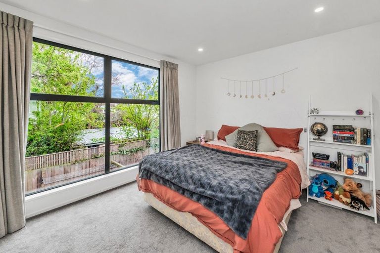 Photo of property in 2/169 Cranford Street, St Albans, Christchurch, 8014