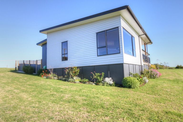 Photo of property in 44 Paerata Ridge Road, Waiotahe, Opotiki, 3198