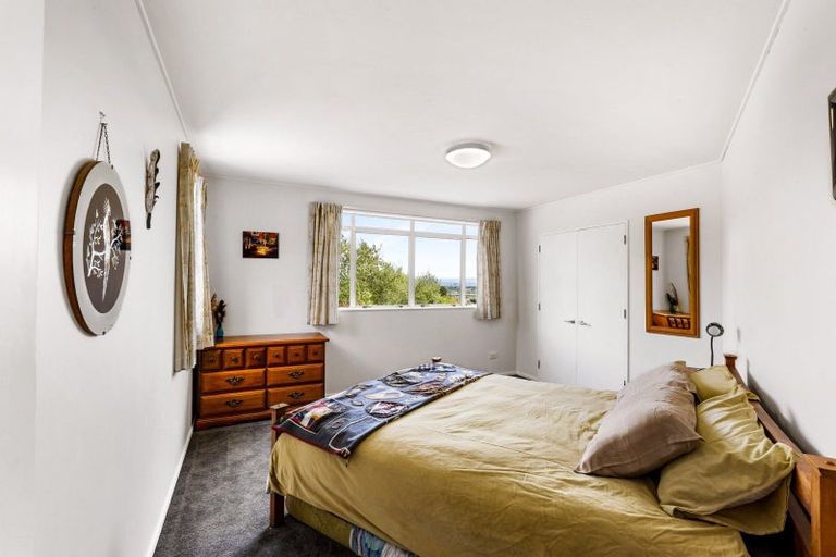 Photo of property in 15 Woodford Heights, Havelock North, 4130