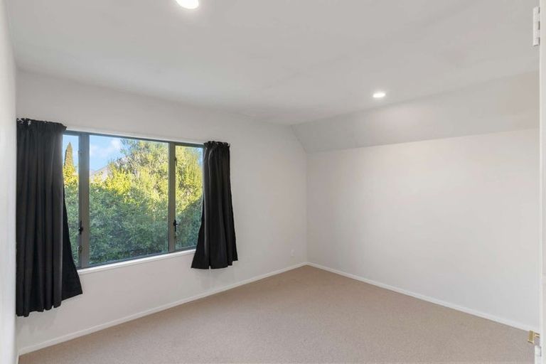 Photo of property in 4/61 Champion Street, Edgeware, Christchurch, 8013