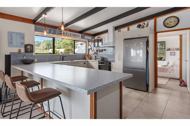 Photo of property in 8b Granfield Place, Te Kamo, Whangarei, 0112